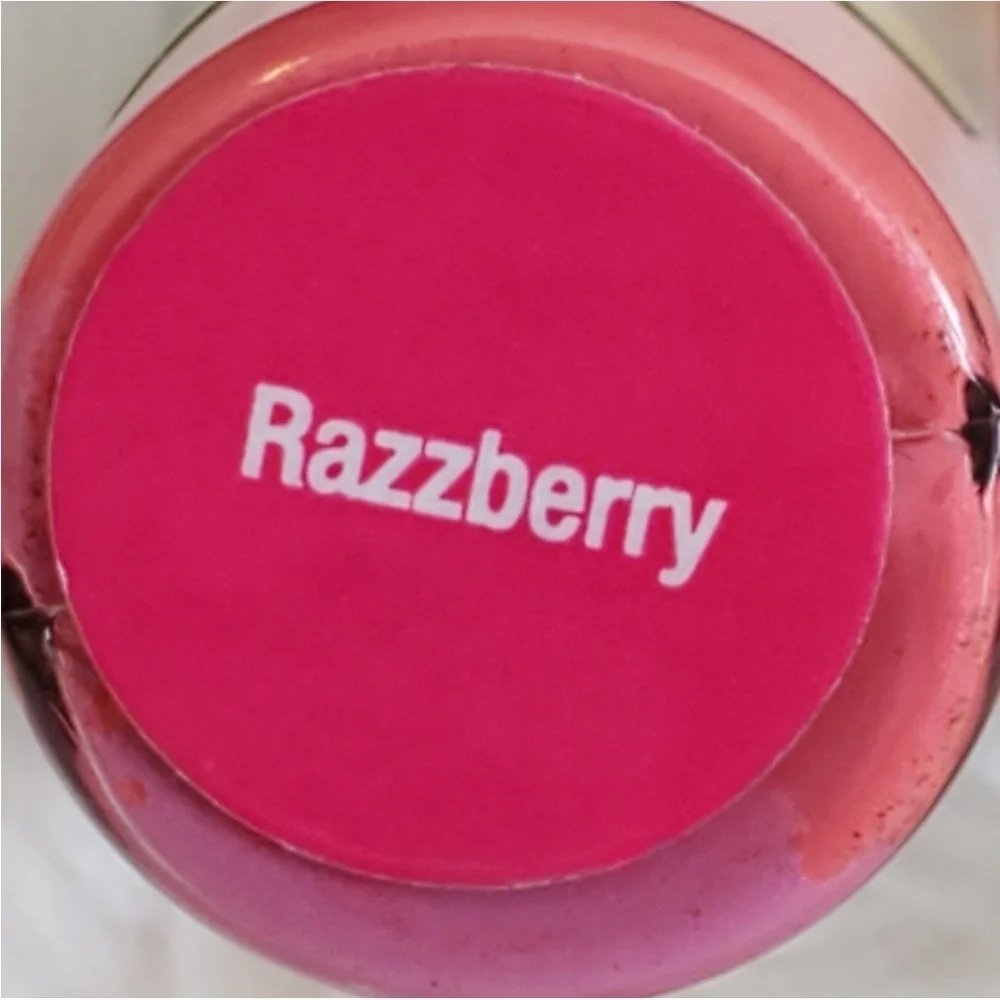New LipSense Razzberry Pink Lipstick